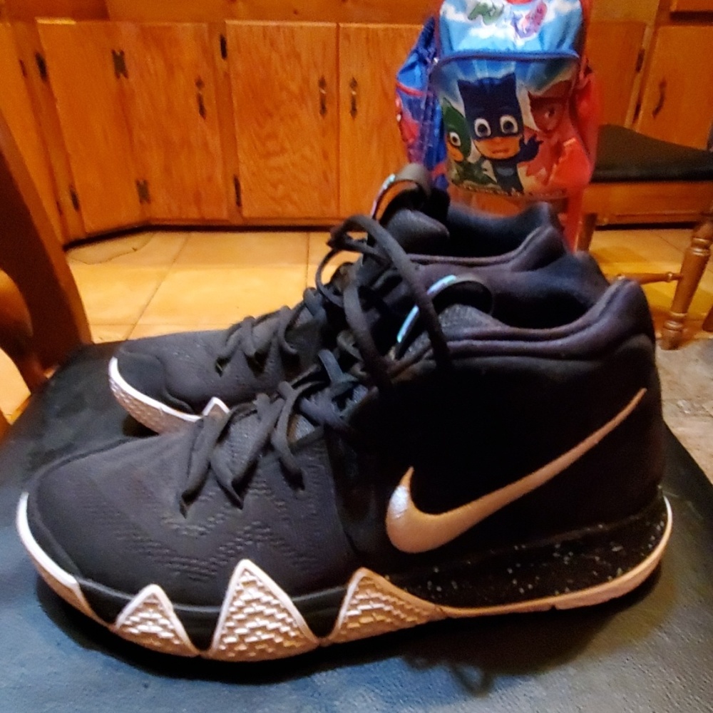 Nike Kyrie 5
